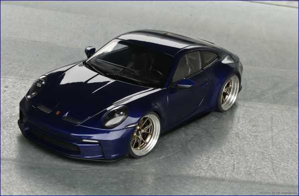 1:18 Porsche 911 992 II GT3 Touring Package 2021 Blau inkl. OVP